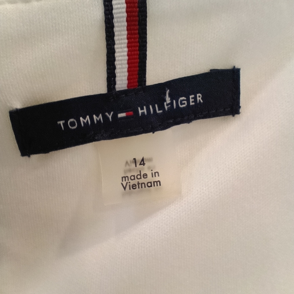 Tommy Hilfiger White Ladies dress With Ruffled Detail On Sleeve edges- Size 12 - Picture 11 of 11